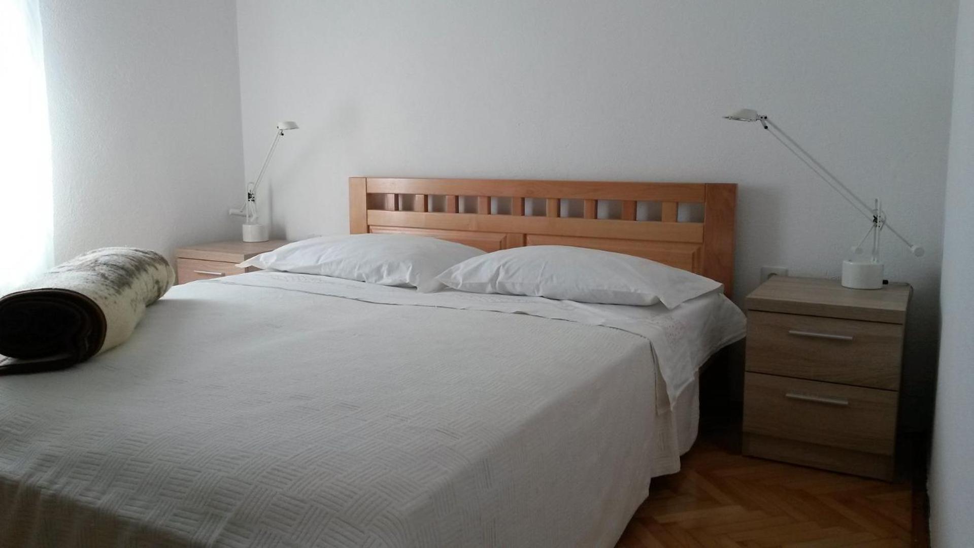 Apartments Janja - Terrace Sea View Nečujam Екстериор снимка