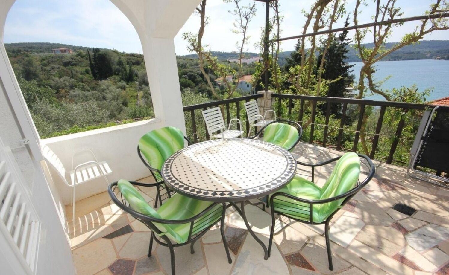 Apartments Janja - Terrace Sea View Nečujam Екстериор снимка