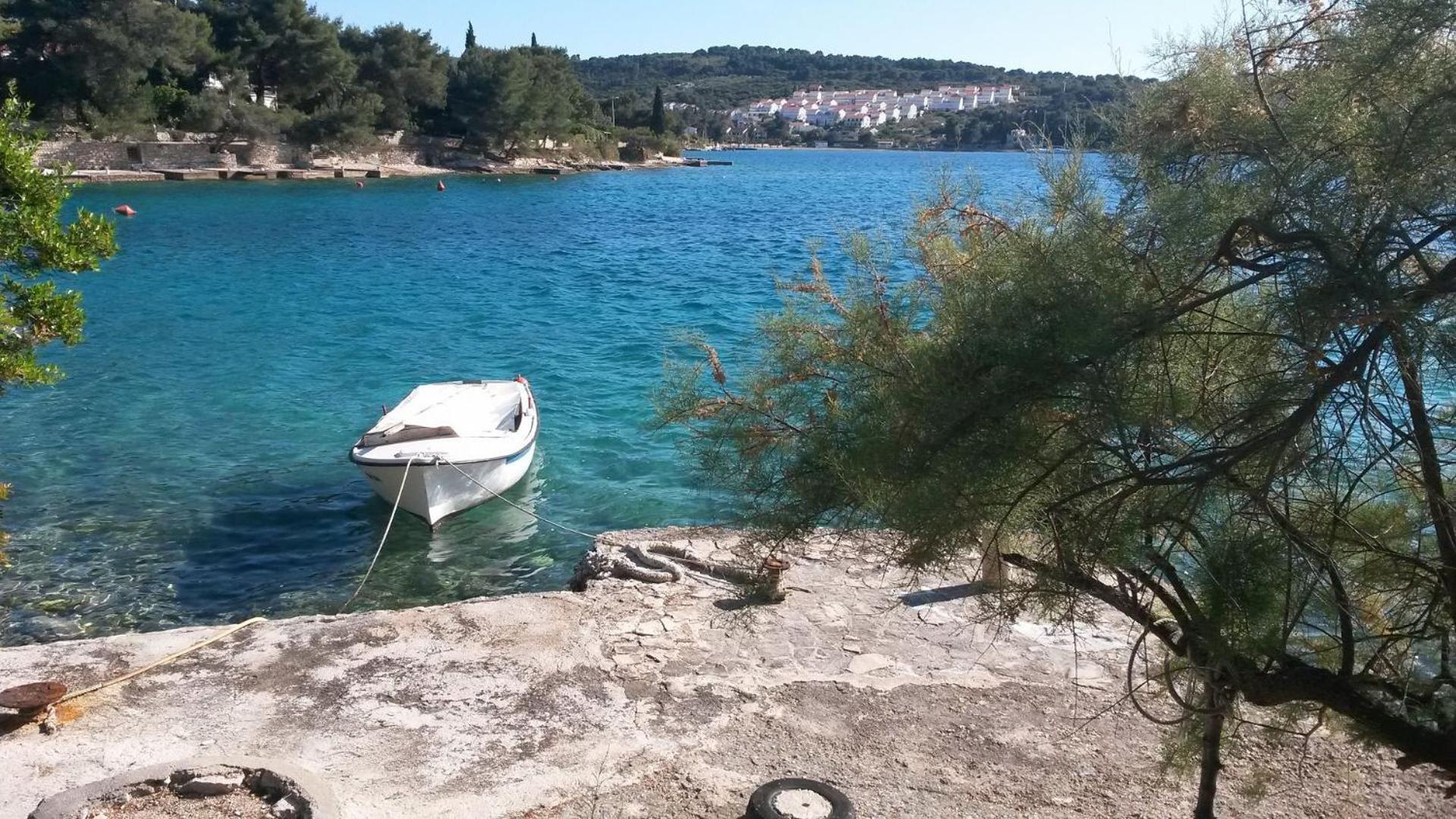 Apartments Janja - Terrace Sea View Nečujam Екстериор снимка